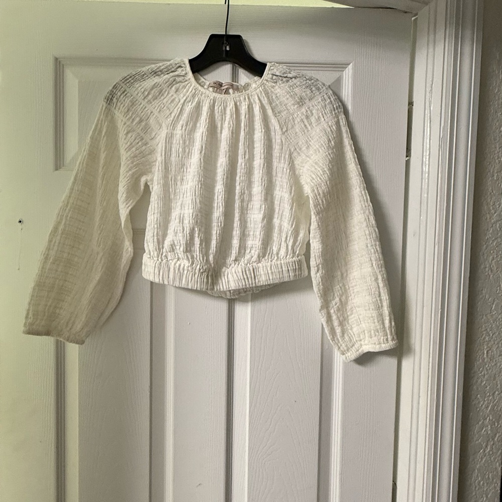 BCBGeneration Ivory Textured Blouse - Picture 5 of 9